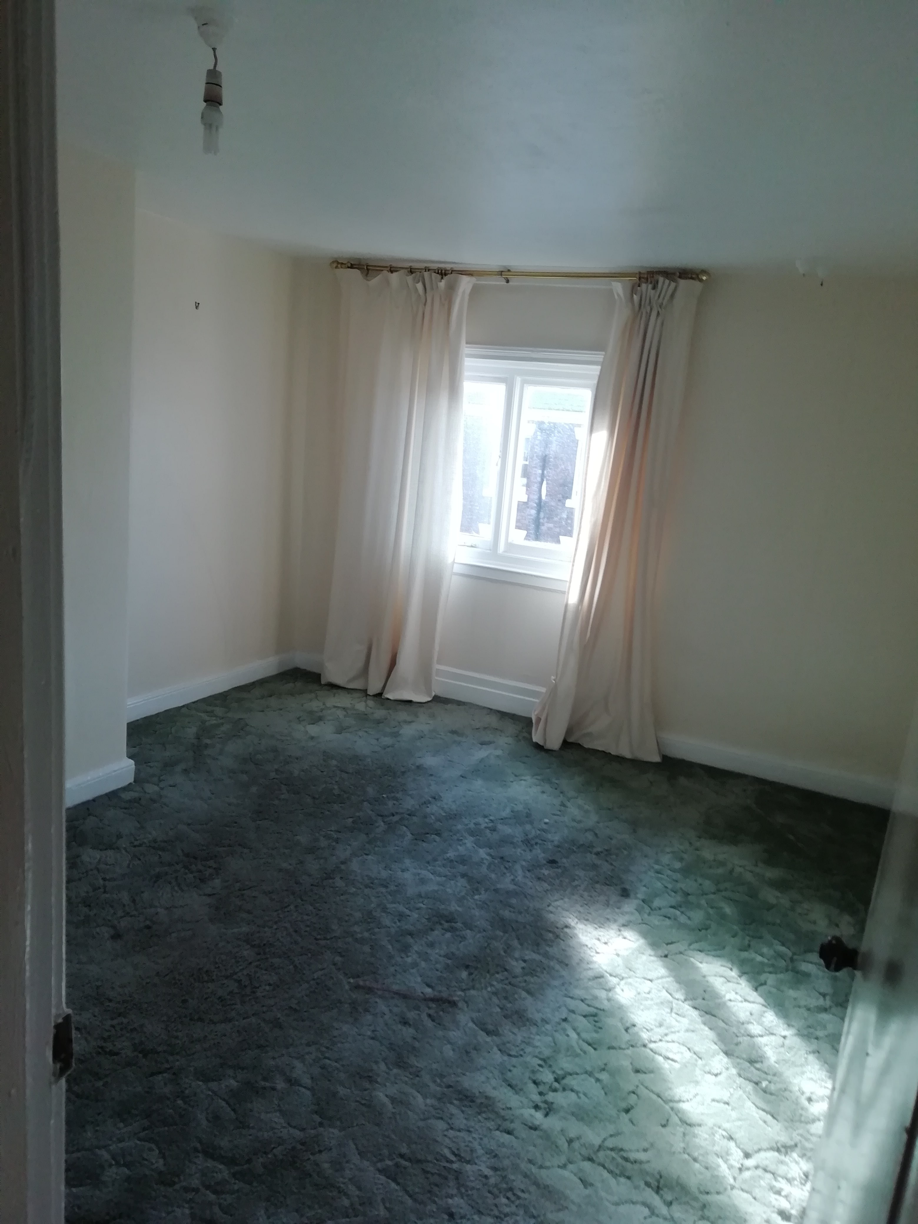 55 Rodney Street Upstairs Flat Bedroom 2min Orme Associates